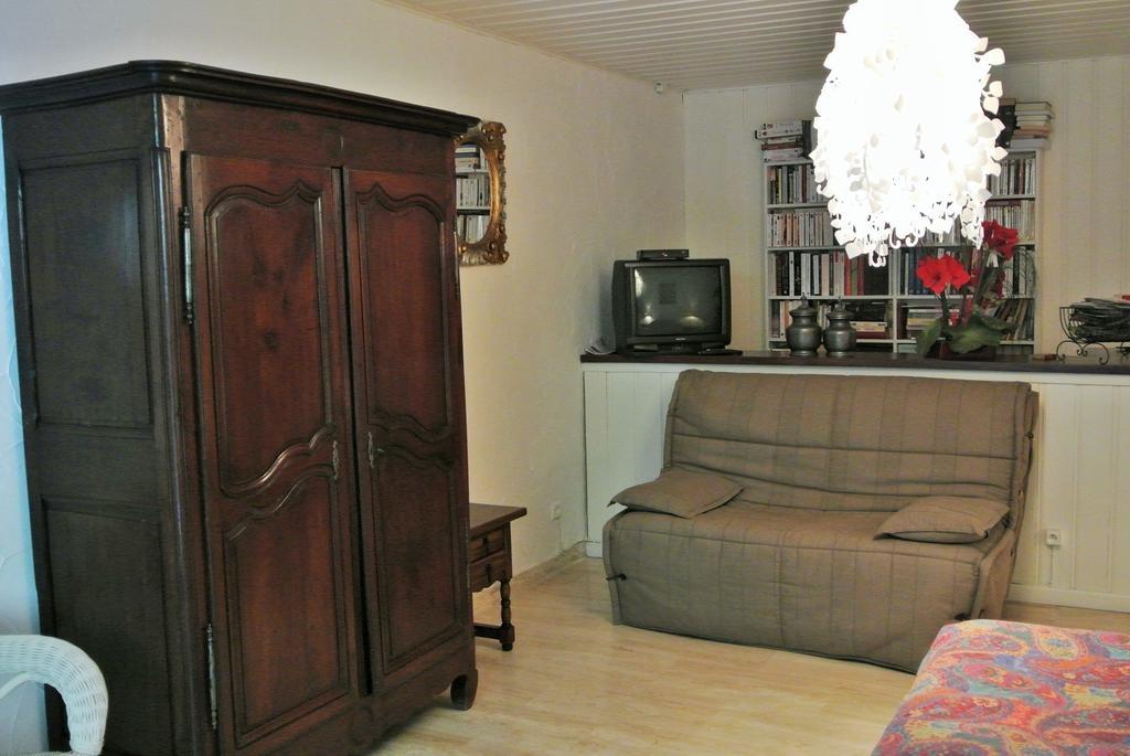Chambres D'Hotes Saint Alexandre La Rouviere Oda fotoğraf